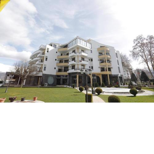 Hotel 1 Maji