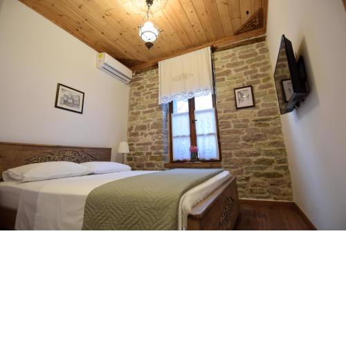 Hotel 4 Rooms Gjirokastra