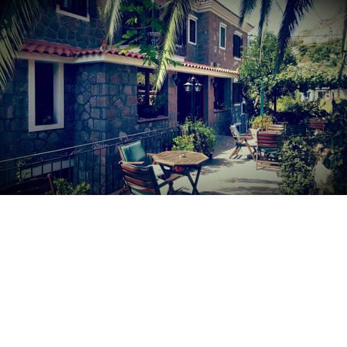 Hotel Adonis