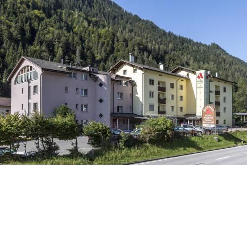 Hotel Alpina