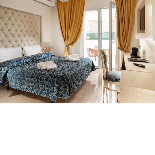 Hotel Ambassador