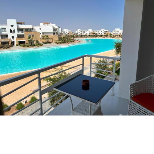Hotel apartment swan lake