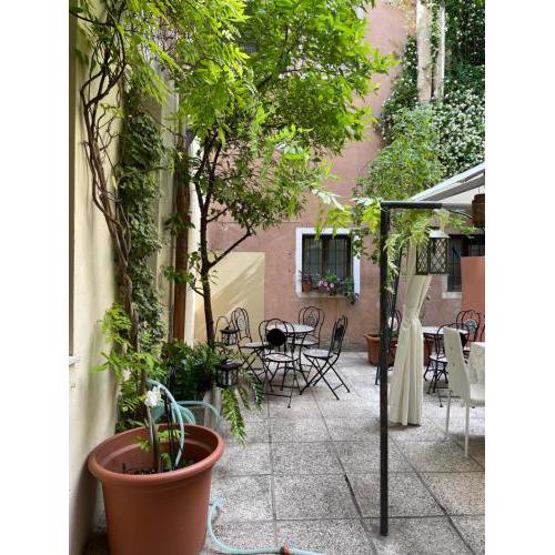 Hotel Apostoli Garden