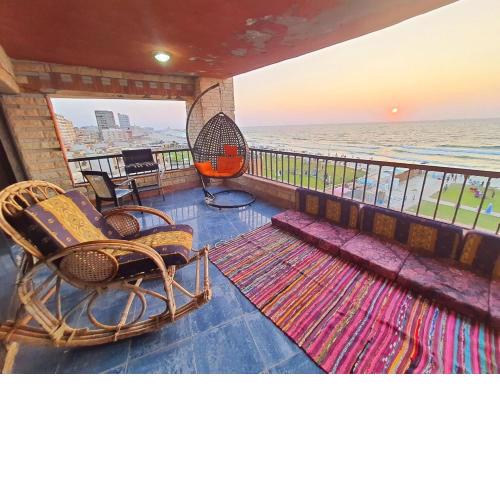 Hotel appartment alexandria sea view free wifi 3 bedrooms 2 toilets 5th floor Bellevue village agami available all year days & 5 heavy blanket available