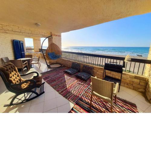 Hotel appartment sea view 3 bedrooms 3 toilets 3rd floor free wifi Bellevue village agami alexandria families are preferred available all year days