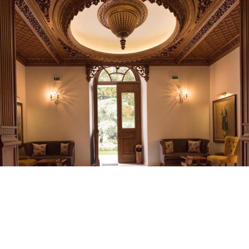 Hotel Argjiro