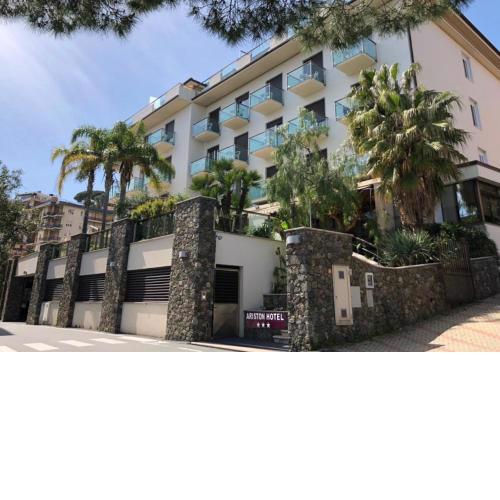 Hotel Ariston & Apartments