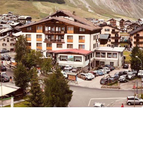 Hotel Bernina