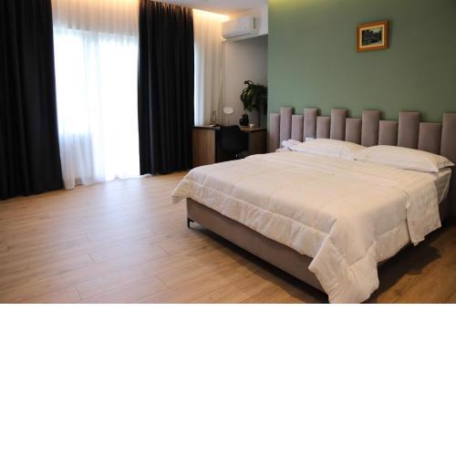 Hotel Blini