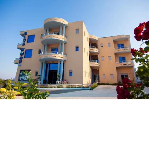 Hotel Blue Moon
