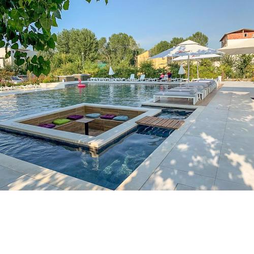 Hotel Bora Bora velipoja