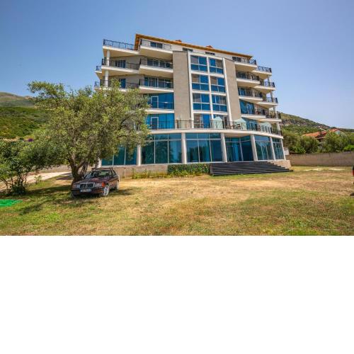 Hotel Borshi