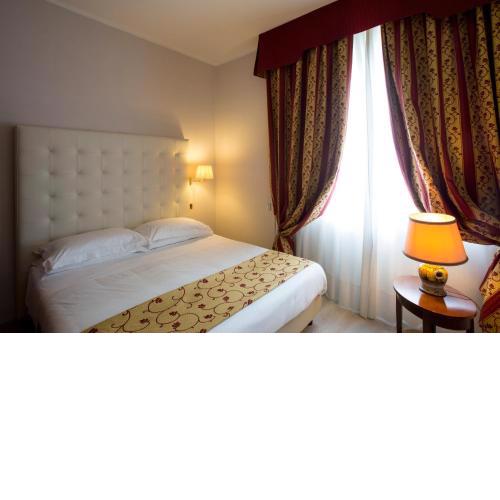 Hotel Carlton