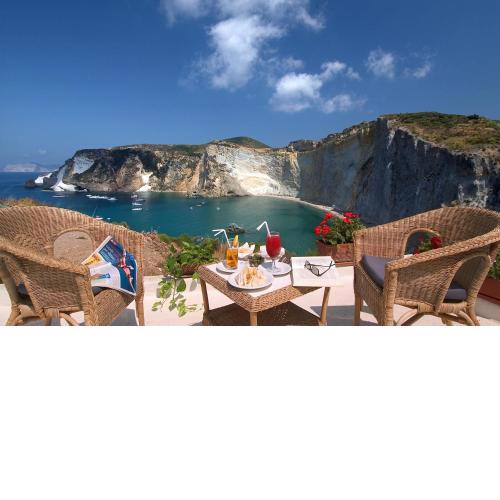 Hotel Chiaia Di Luna