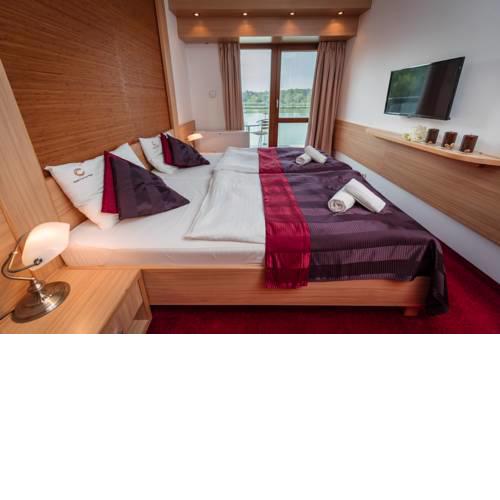 Hotel Corvus Aqua