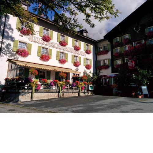 Hotel Croix d'Or et Poste - Swiss Historic Hotel