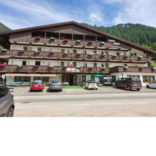 Hotel Diana