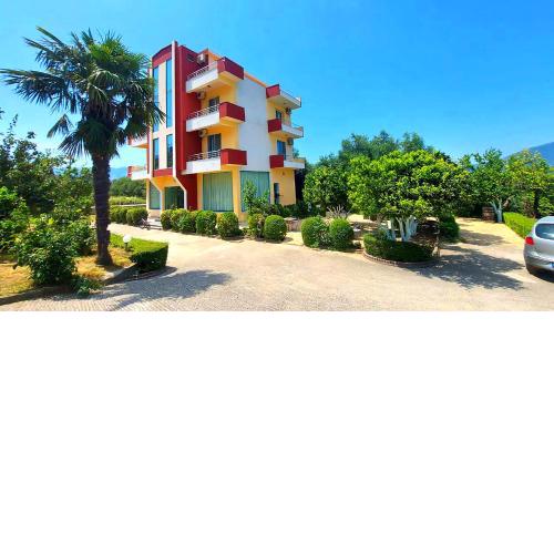 Hotel Dini