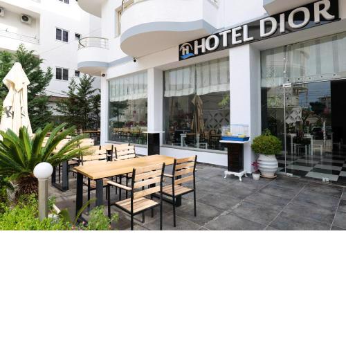 Hotel Dior