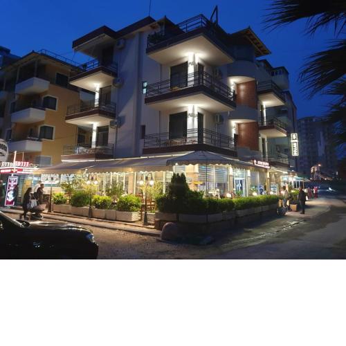 Hotel Dollari