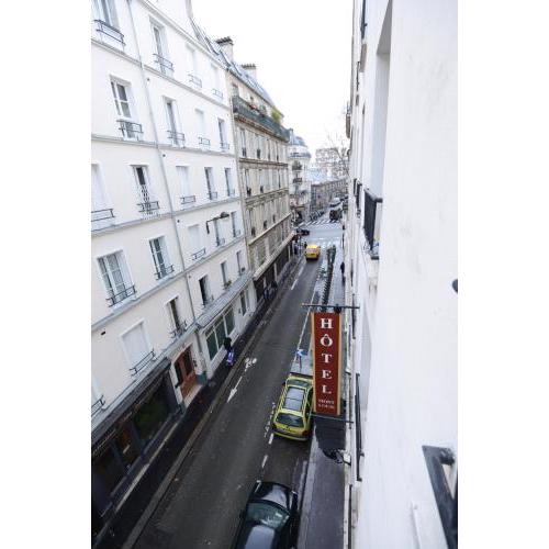 HOTEL DU MONT LOUIS