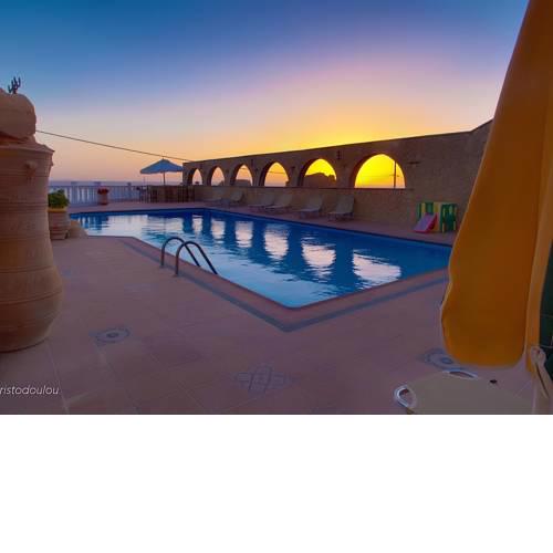 Hotel Finiki View