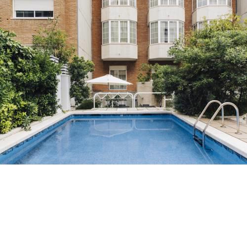 Hotel Gran Derby Suites