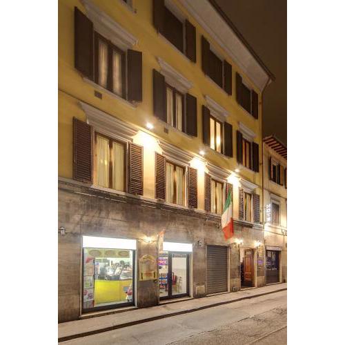 Hotel Guelfa