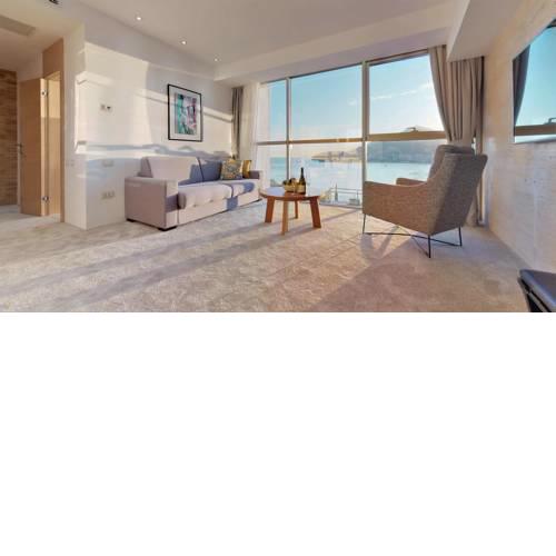 Hotel Harmonia by Dukley