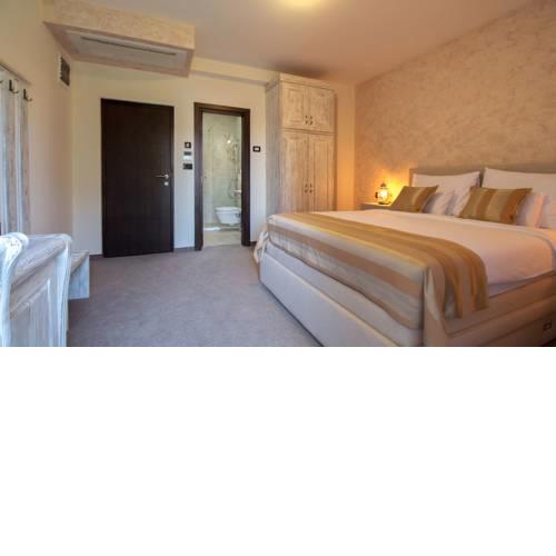 Hotel Helada