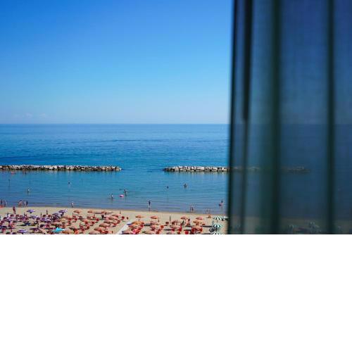 Hotel International