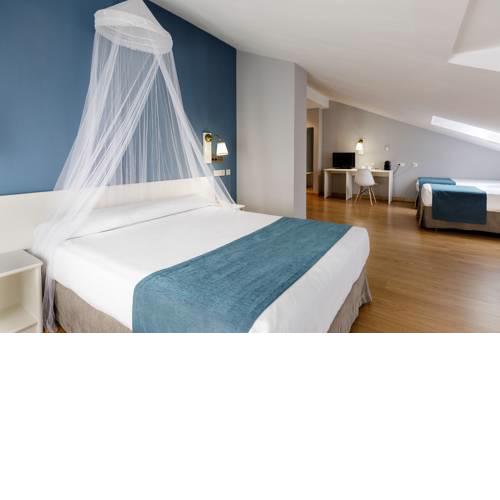 Hotel Jakue