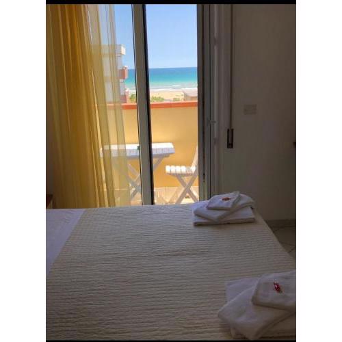 HOTEL JOHN