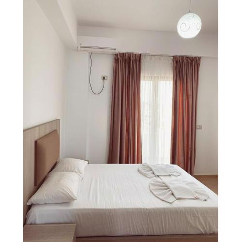 Hotel Ksamil beach