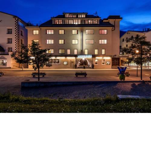 Hotel Lenzerhorn
