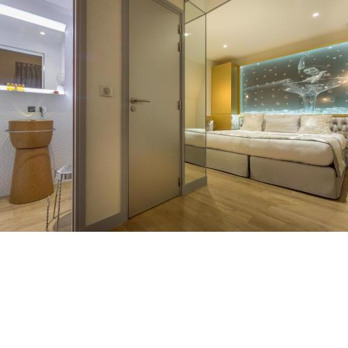 Hotel Les Bulles De Paris
