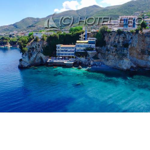 Hotel Liro