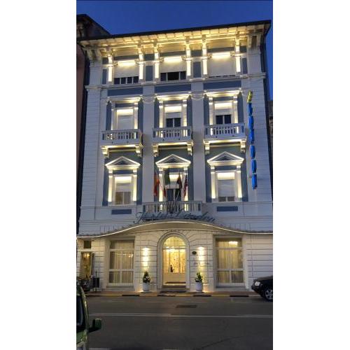 Hotel London