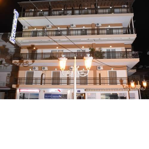 Hotel MANOS