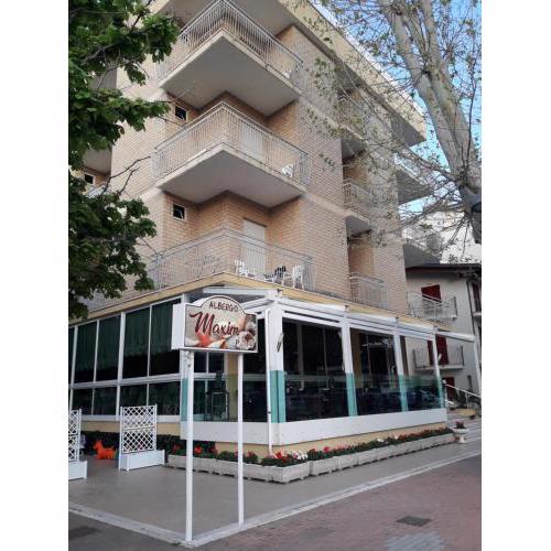 Hotel Maxim