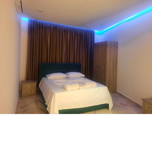 HOTEL MEGNIAR