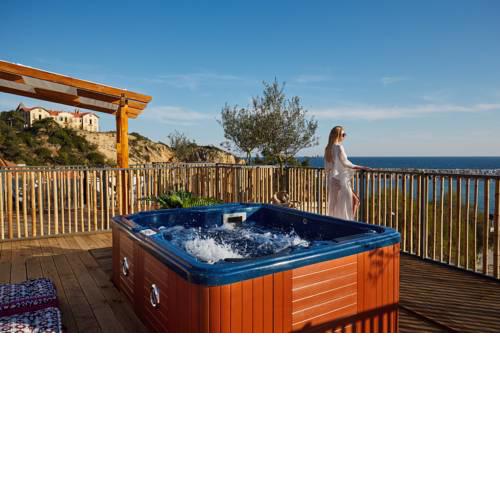 Hotel Menel - The Tree House