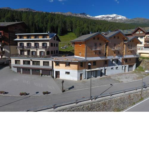 Hotel Meublè Adler - Rooms & Mountain Apartments