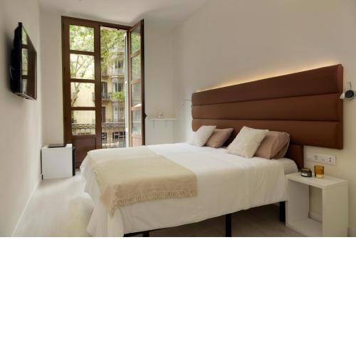 Hotel Naitly Ronda Sant Antoni Barcelona