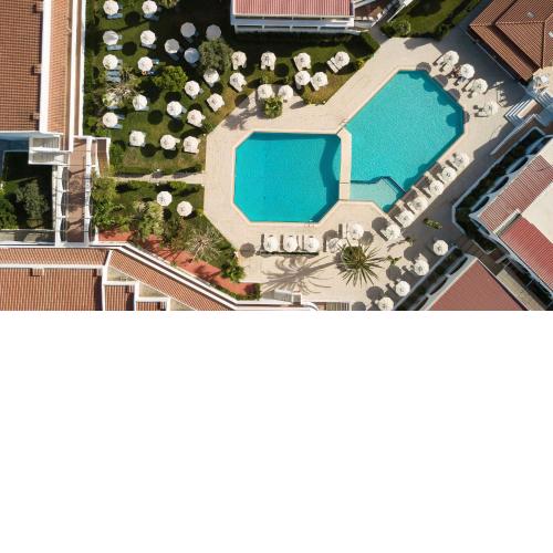 Hotel Niriides Beach