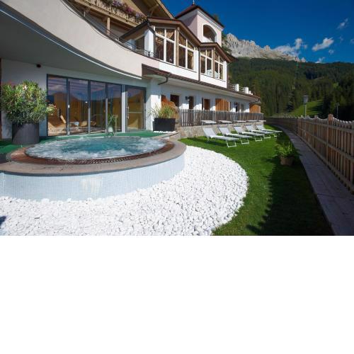 Hotel Obereggen