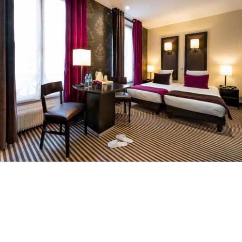 Hotel Pax Opera