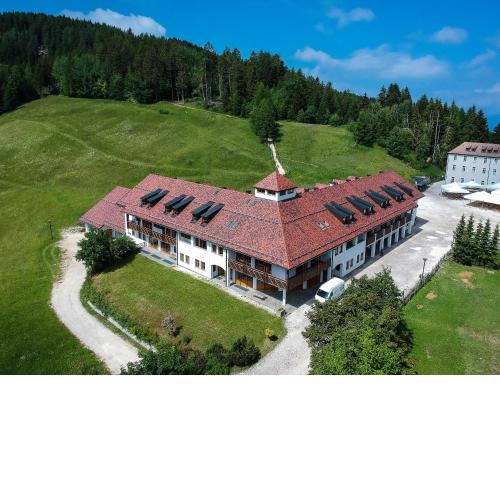 Hotel Pietralba