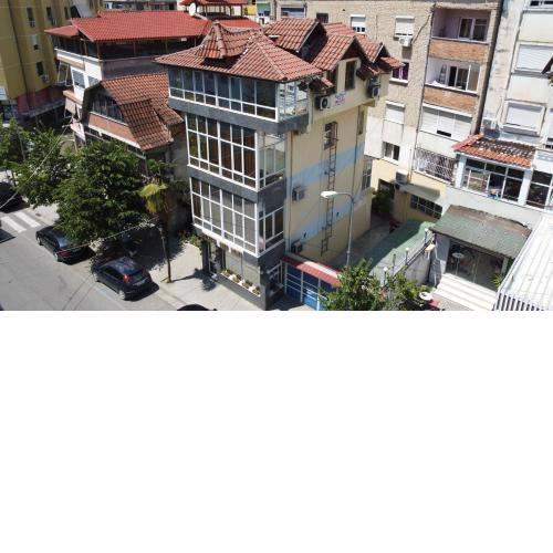 Hotel Pik Loti