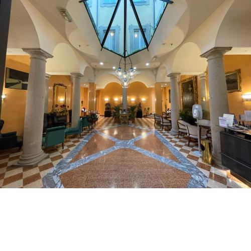 Hotel Regina